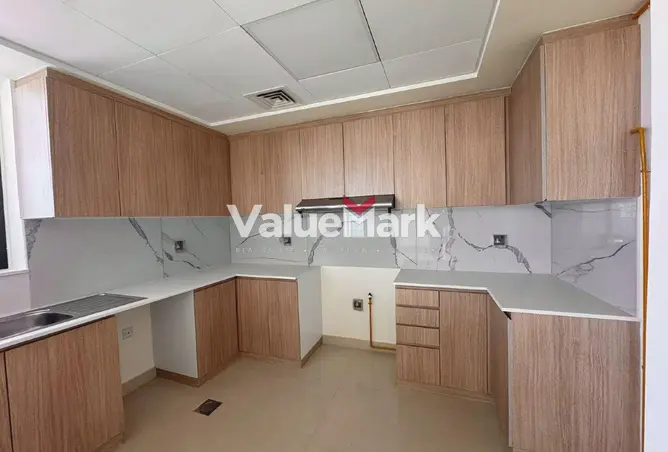 165585351 - Property Image 2