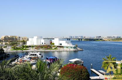 Apartment - 3 Bedrooms - 4 Bathrooms for rent in Palazzo Versace - Culture Village - Dubai