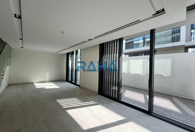 54942396 - صورة العقار 2