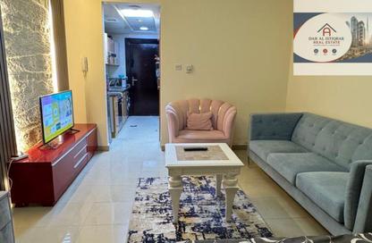 Apartment - Studio - 1 Bathroom for rent in Al Majaz 3 - Al Majaz - Sharjah Apartment - Studio - 1 Bathroom for rent in Al Majaz 3 - Al Majaz - Sharjah