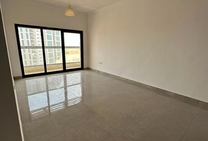 128374800 - Property Image 3