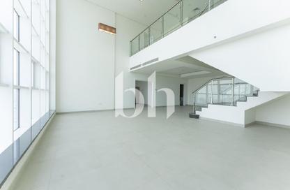 Apartment - 3 - 5 for sale in Marina Arcade Tower - Dubai Marina - Dubai
