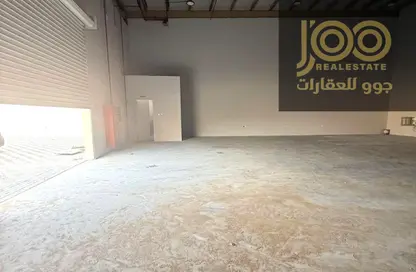 Warehouse - Studio - 1 Bathroom for rent in Umm Al Thuoob - Umm Al Quwain
