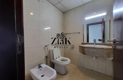 Apartment - 1 Bedroom - 2 Bathrooms for rent in Lake Point Tower - JLT Cluster N - Jumeirah Lake Towers - Dubai