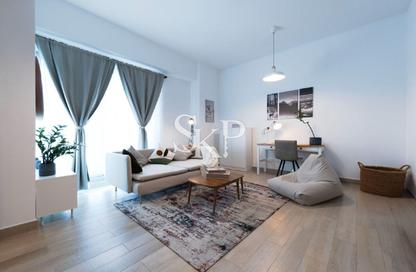 Apartment - 1 Bedroom - 1 Bathroom for sale in Waters Edge - Yas Island - Abu Dhabi Apartment - 1 Bedroom - 1 Bathroom for sale in Waters Edge - Yas Island - Abu Dhabi
