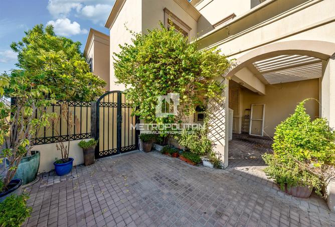 72305822 - Property Image 2