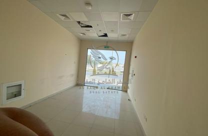 Shop - Studio - 1 for rent in Al Majaz 3 - Al Majaz - Sharjah