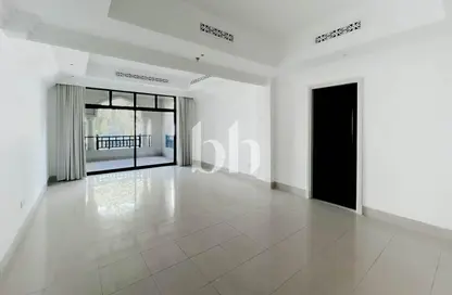 Apartment - 2 Bedrooms - 3 Bathrooms for rent in Tajer Residences - The Old Town Island - Old Town - Downtown Dubai - Dubai