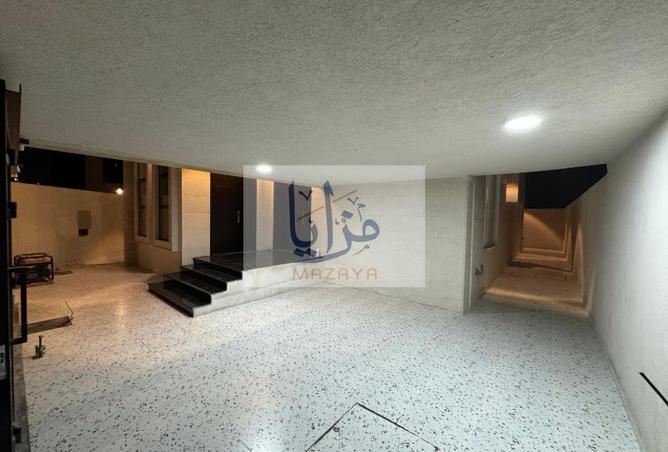 127920895 - Property Image 2