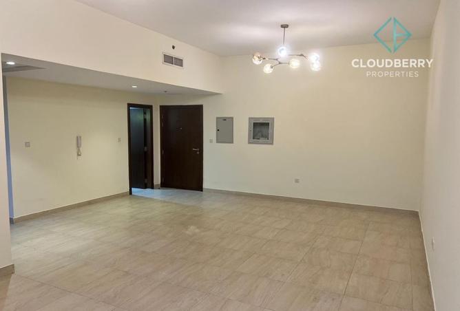 120218084 - Property Main Image