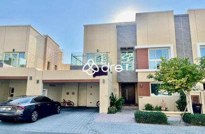Villa - 3 Bedrooms - 5 Bathrooms for sale in Villa Lantana 1 - Villa Lantana - Dubai Science Park - Dubai