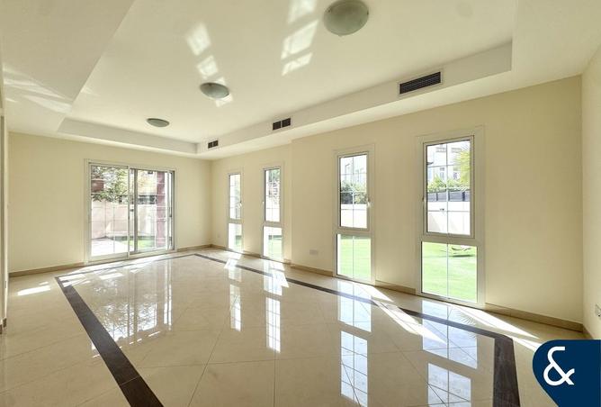 54004414 - Property Image 2