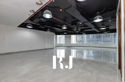 Office Space - Studio for sale in Ontario Tower - Business Bay - Dubai