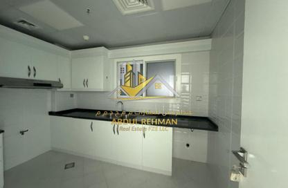 Apartment - 1 Bedroom - 2 Bathrooms for rent in Al Anwar Tower - Al Khan Lagoon - Al Khan - Sharjah