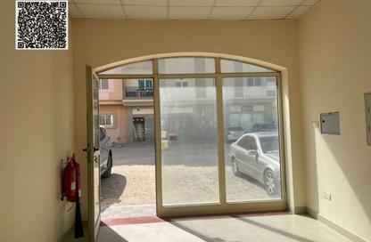 Shop - Studio for rent in Muwaileh - Sharjah