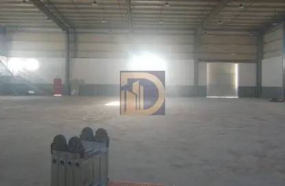 Warehouse - Studio - 2 Bathrooms for rent in Umm Al Thuoob - Umm Al Quwain