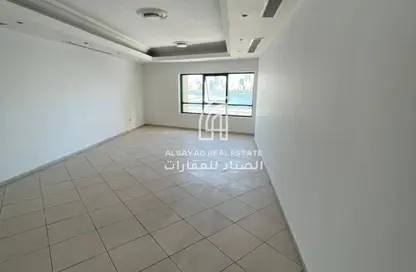 Apartment - 3 Bedrooms - 3 Bathrooms for sale in Al Majaz 3 - Al Majaz - Sharjah