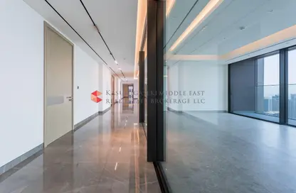 Apartment - 4 Bedrooms - 5 Bathrooms for rent in The S Tower - Dubai Internet City - Dubai