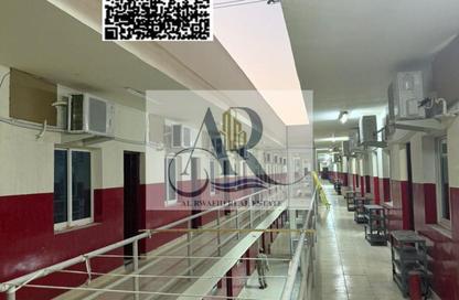 سكن عمال - استوديو - 8 حمامات للايجار في مبني علي موسى - الصجعة الصناعية - الصجعة - الشارقة