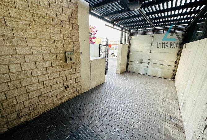 130215017 - Property Image 2