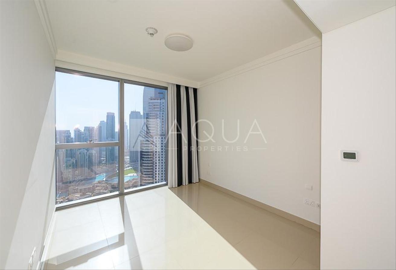 High Floor | Balcony | Maid's Room photo 4