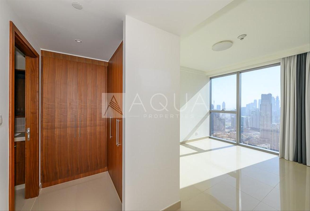 High Floor | Balcony | Maid's Room photo 15