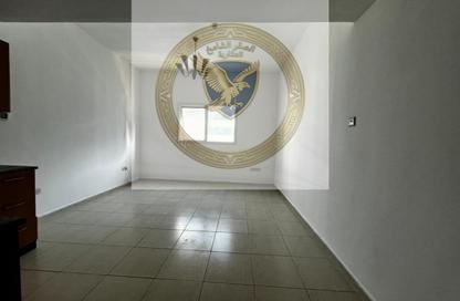 Apartment - Studio - 1 Bathroom for rent in Al Mamzar - Al Mamzar - Sharjah - Sharjah Apartment - Studio - 1 Bathroom for rent in Al Mamzar - Al Mamzar - Sharjah - Sharjah