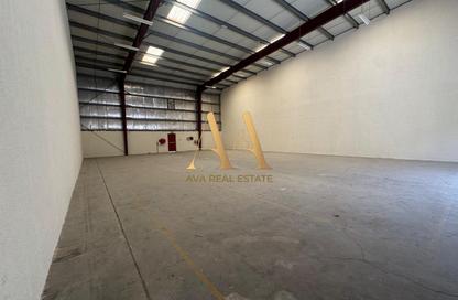 Warehouse - Studio - 1 Bathroom for rent in Dubai Investment Park 2 (DIP 2) - Dubai Investment Park (DIP) - Dubai