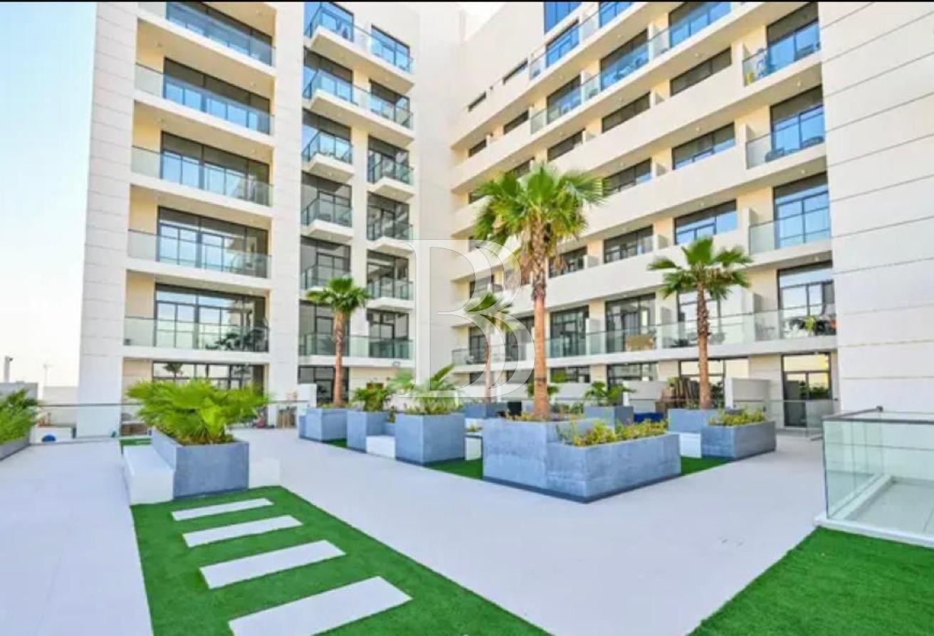 Furnished Studio | Prime location | Pool & Gym photo 8