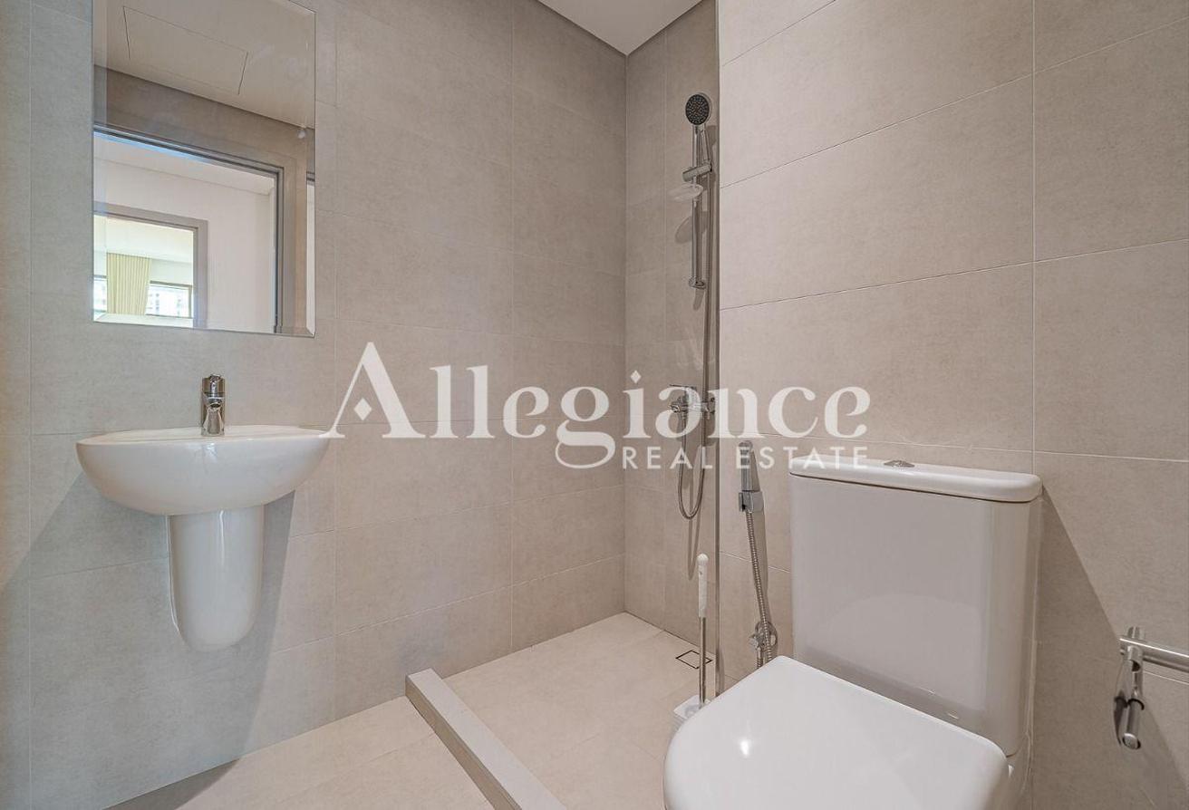 Luxury 3BR + Maid | Spacious | Creek Views photo 19