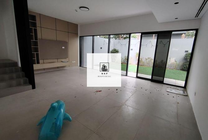 78593356 - صورة العقار 2