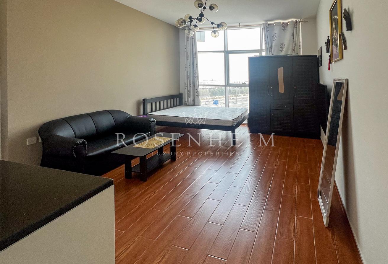 Open and Airy | Vacant | Parking | Vastu Compliant photo 8