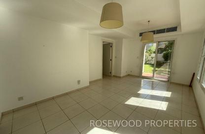 Villa - 2 - 3 for rent in Springs 15 - The Springs - Dubai Villa - 2 - 3 for rent in Springs 15 - The Springs - Dubai