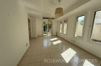 Villa - 2 - 3 for rent in Springs 15 - The Springs - Dubai Villa - 2 - 3 for rent in Springs 15 - The Springs - Dubai