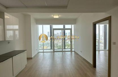 Apartment - 1 - 2 for rent in Bloom Towers B - Bloom Towers - District 10 - Jumeirah Village Circle - Dubai