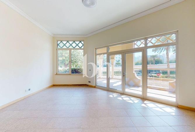 136544327 - Property Image 2