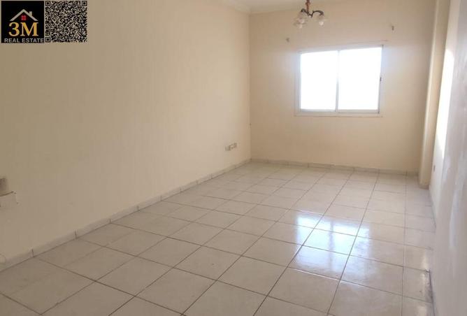 74255852 - Property Image 3