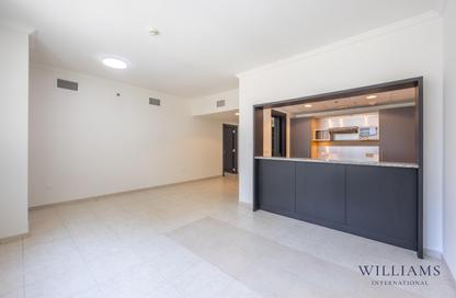 Apartment - 1 Bedroom - 2 Bathrooms for sale in Al Majara 5 - Al Majara Towers - Dubai Marina - Dubai
