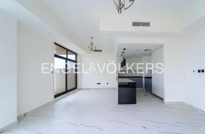 Townhouse - 4 Bedrooms - 5 Bathrooms for rent in Elie Saab VIE Townhouses - District 11 - Mohammed Bin Rashid City - Dubai