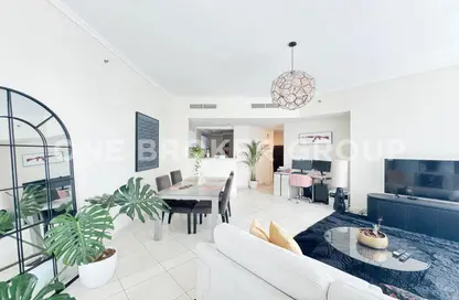 Apartment - 2 Bedrooms - 2 Bathrooms for rent in The Torch - Dubai Marina - Dubai