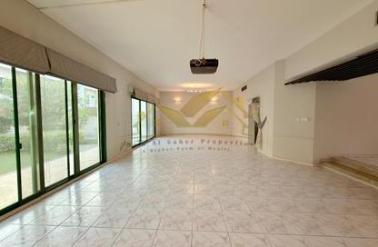 Villa - 4 Bedrooms - 5 Bathrooms for rent in Umm Suqeim 1 - Umm Suqeim - Dubai Villa - 4 Bedrooms - 5 Bathrooms for rent in Umm Suqeim 1 - Umm Suqeim - Dubai