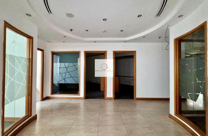 Office Space - Studio - 1 Bathroom for rent in The Business Center - Al Hamriya - Bur Dubai - Dubai