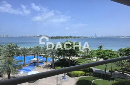 Apartment - 2 Bedrooms - 3 Bathrooms for rent in Al Basri - Shoreline Apartments - Palm Jumeirah - Dubai