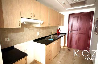 Apartment - Studio - 1 Bathroom for rent in European - Canal Residence - Dubai Sports City - Dubai