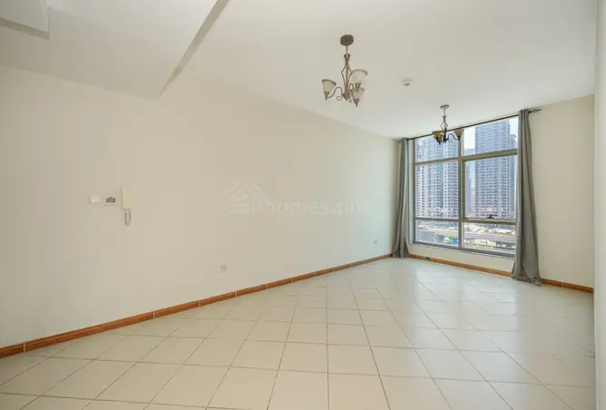 152368389 - Property Image 3