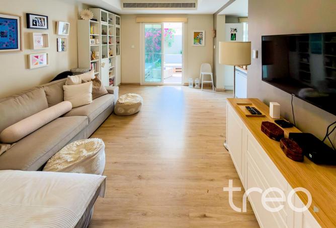 64403187 - Property Image 3