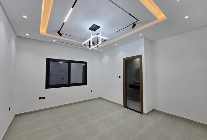 116364405 - Property Image 3