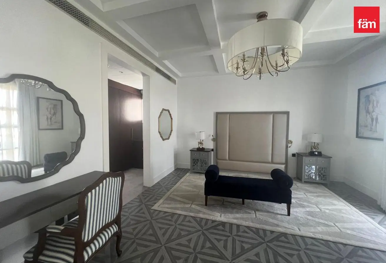56552329 - Property Main Image