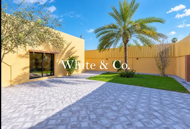 158696429 - Property Image 3