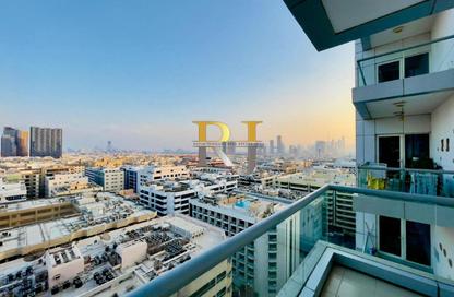 شقة - 2 غرف نوم - 3 حمامات للايجار في برج بن هندي - منخول - بر دبي - دبي